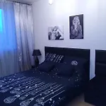 Na Kurzej Stopce Apartment *