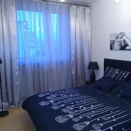 Na Kurzej Stopce 아파트 말보르크